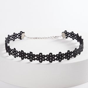 Flower choker necklace 🖤🖤